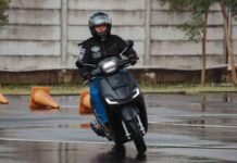 Waspada Jalanan Licin Saat Hujan Mulai Turun hujan