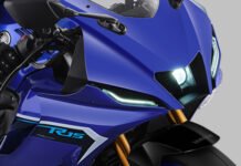 Yamaha R15 2025: Makin Sporty, Makin Agresif dengan Warna Baru dan Grafis Kekinian!