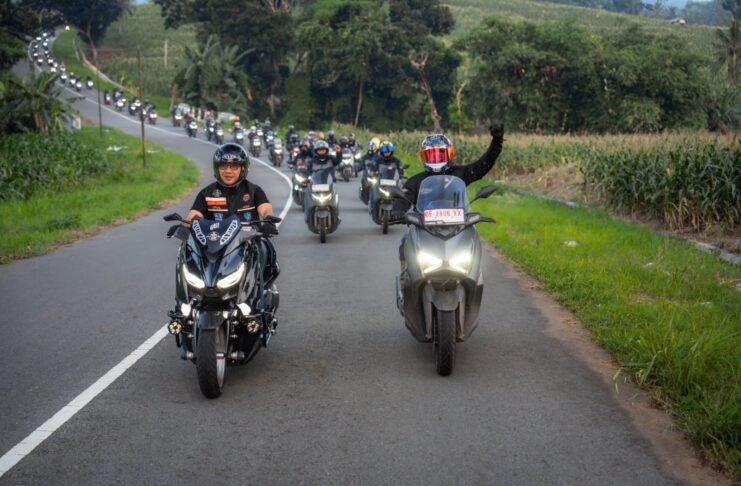 MAXI Tour Boemi Nusantara Jelajah Lampung, Touring Sekaligus Liburan
