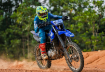 Night Race Perdana Shell BLU CRU Yamaha Enduro Challenge Sambangi Kalimantan Barat